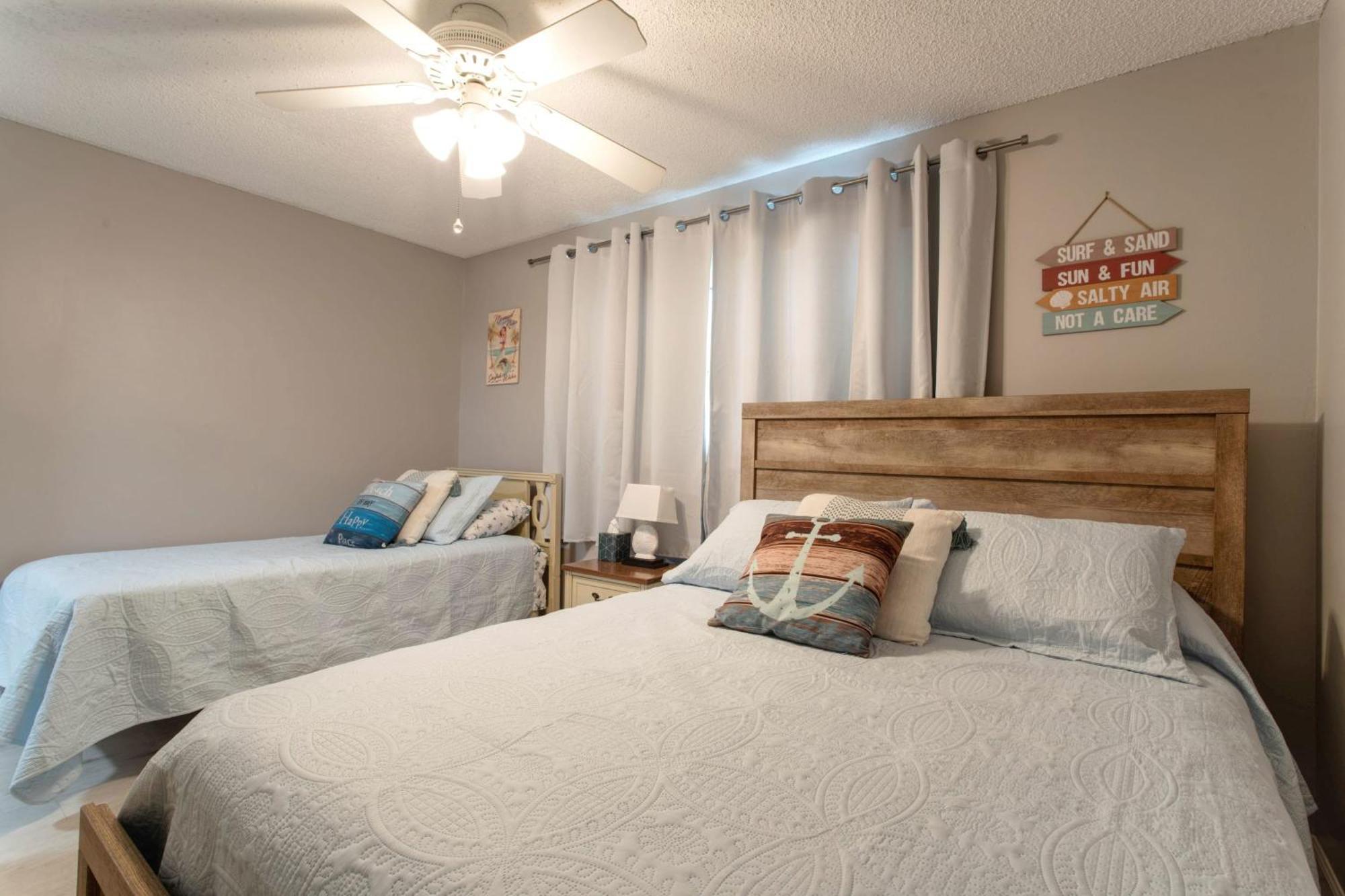 2 Bed 2 Bath Centrally Located On Siesta Key 萨拉索塔 外观 照片