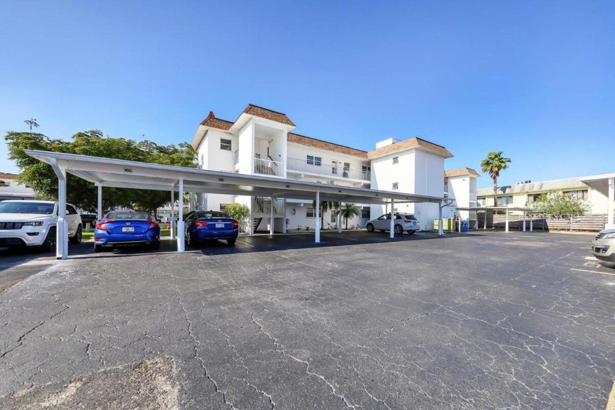 2 Bed 2 Bath Centrally Located On Siesta Key 萨拉索塔 外观 照片