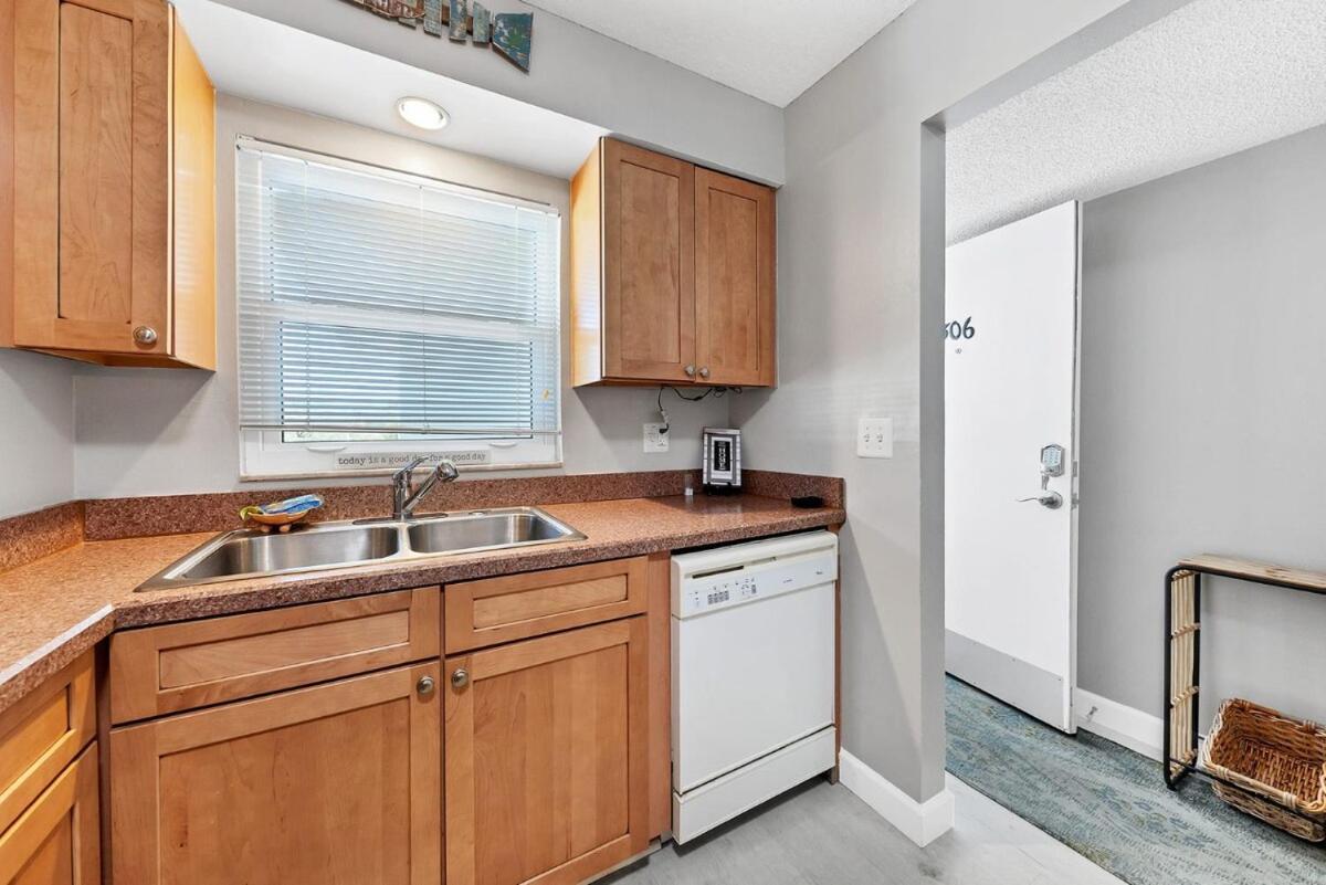 2 Bed 2 Bath Centrally Located On Siesta Key 萨拉索塔 外观 照片
